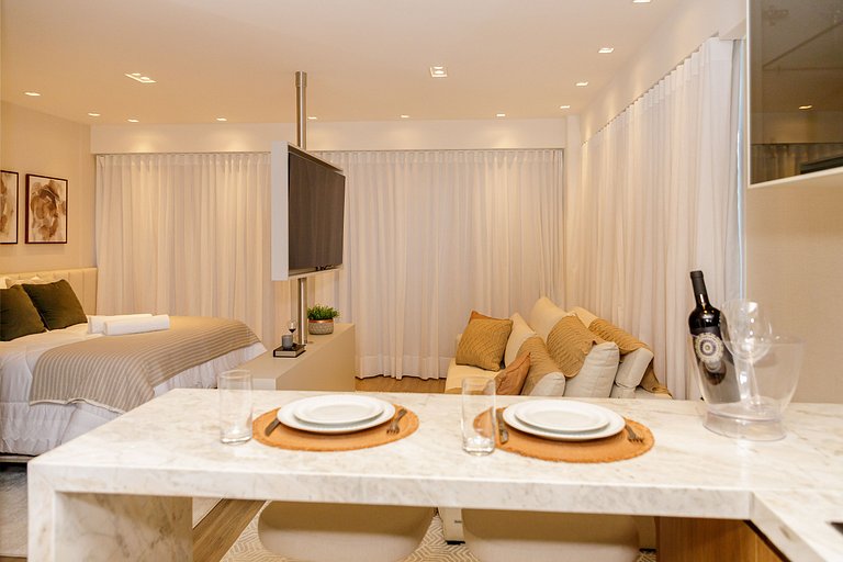 Vita Boulevard Studio 208