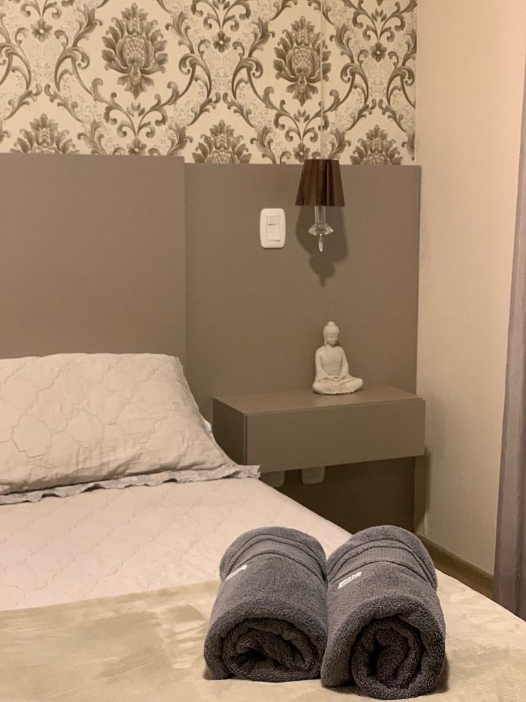 206/2 apto luxo com piscina aquecida