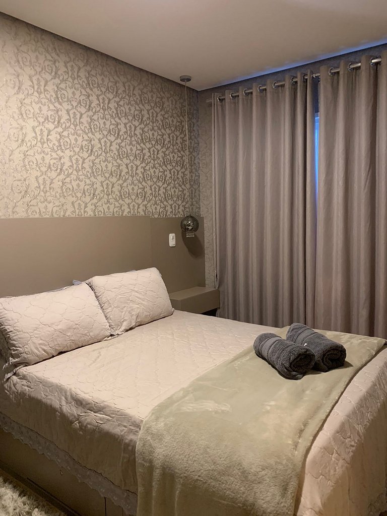 206/2 apto luxo com piscina aquecida