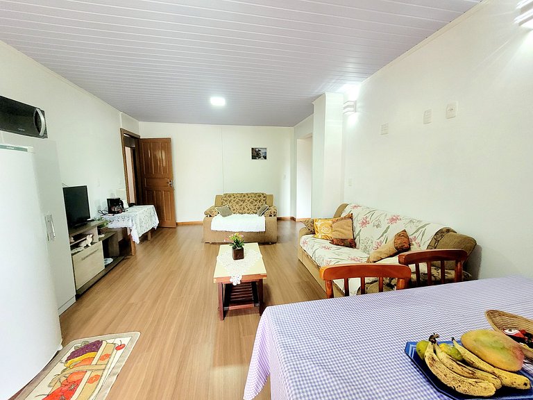 Casa vista das colinas